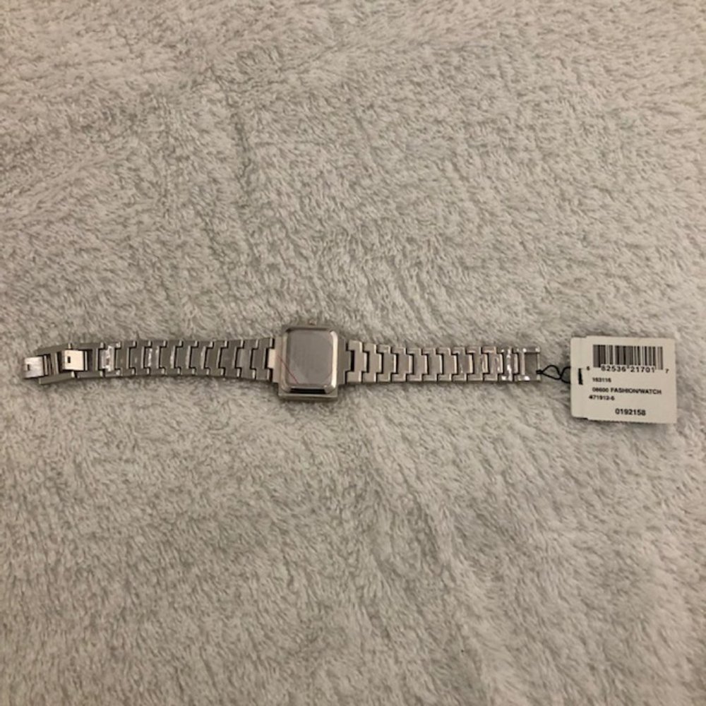 Watch - Picture 3 of 4